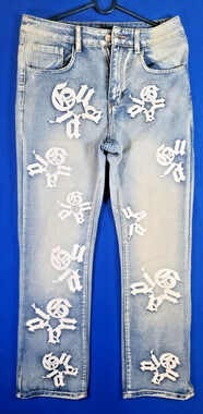 GUAPI Distressed Jeans Mens 34 Light Wash Embroidered Graphic Patch Streetwear